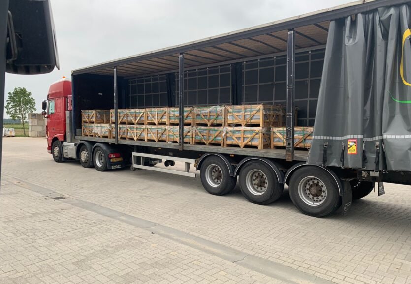 natural stone crates delivered by truck